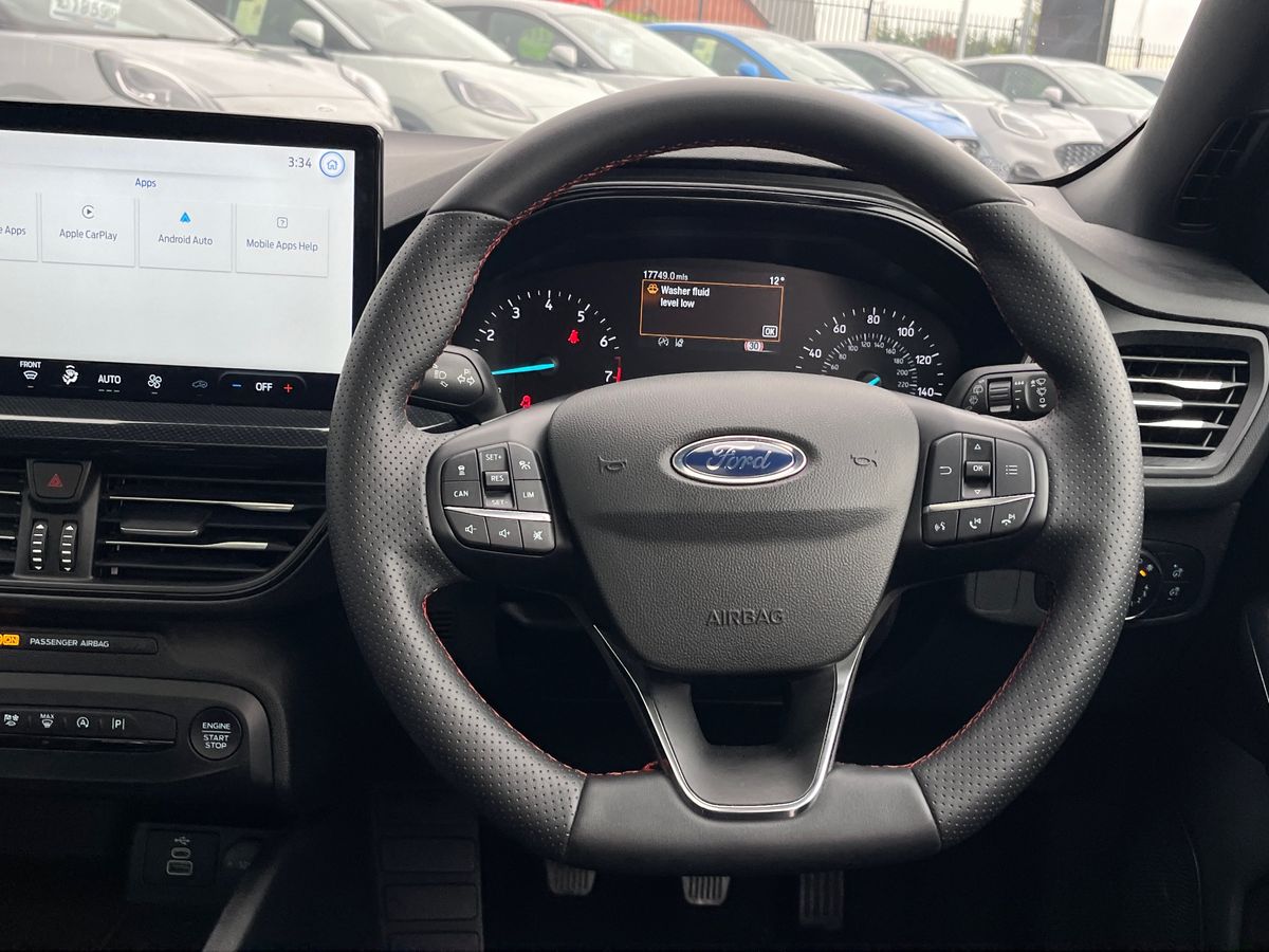 Used Ford Focus 2024 for sale - 76142159: Photo 15