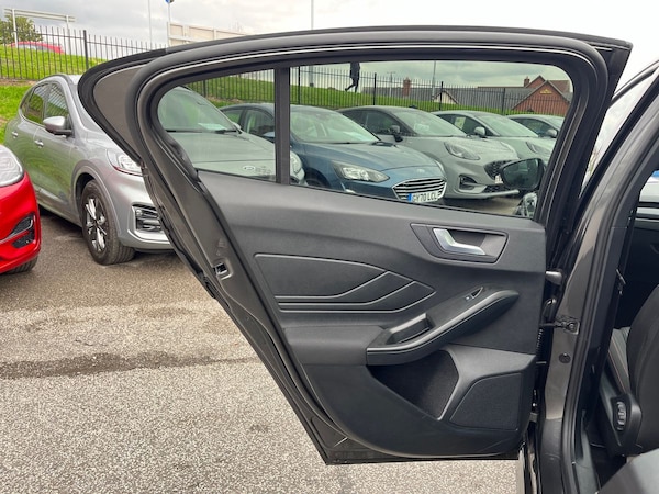 Used Ford Focus 2024 for sale - 76142159: Photo 37