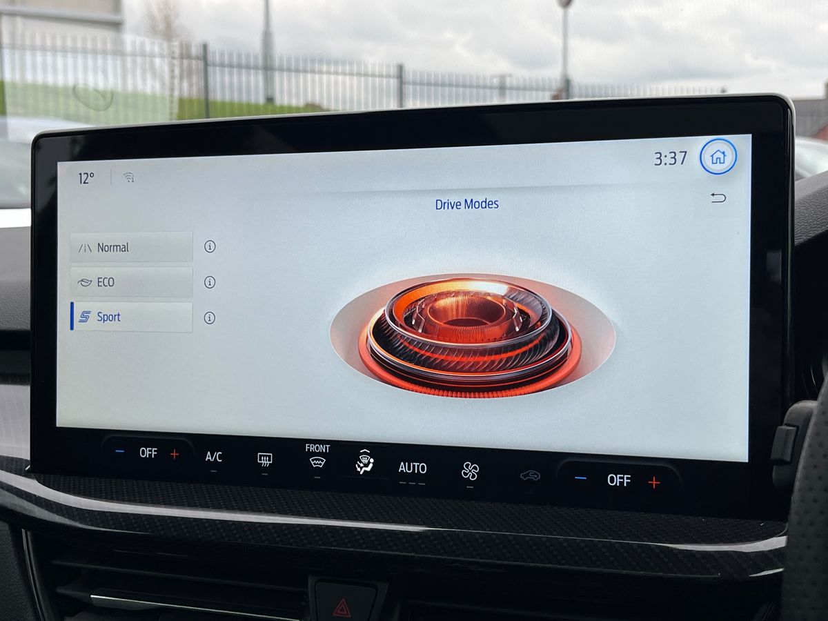 Used Ford Focus 2024 for sale - 76142159: Photo 39