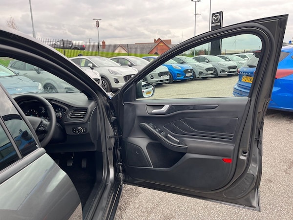Used Ford Focus 2024 for sale - 76142159: Photo 55