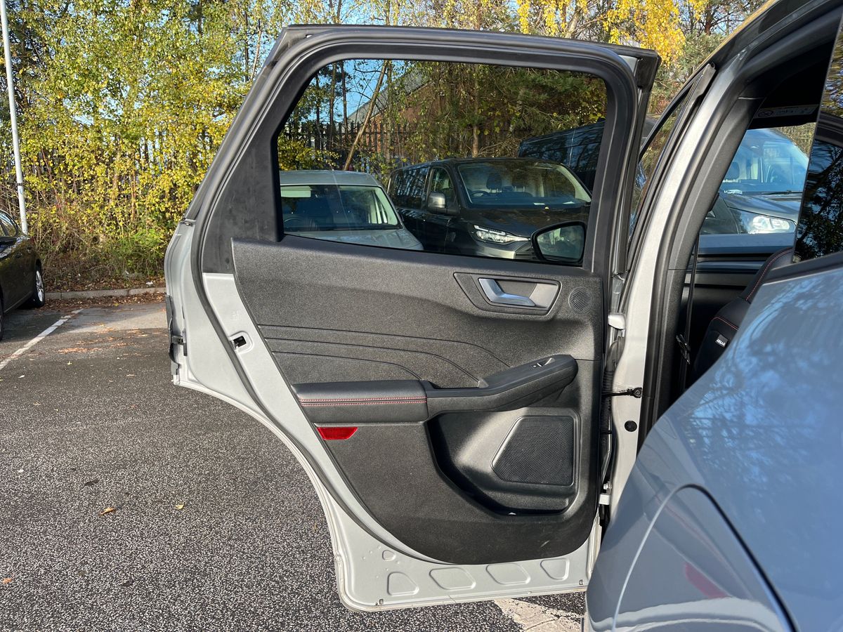 Used Ford Kuga 2022 for sale - 76736089: Photo 36