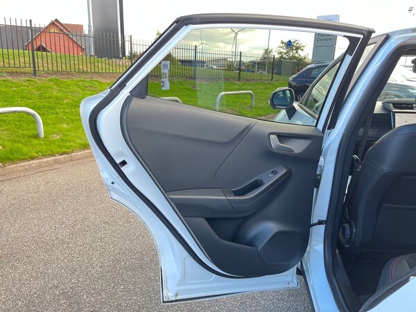 Used Ford Puma 2024 for sale - 76045553: Photo 41