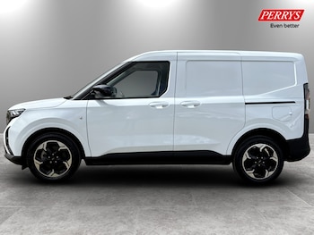 Used Ford Transit Courier 2026 for sale - 78845642: Photo