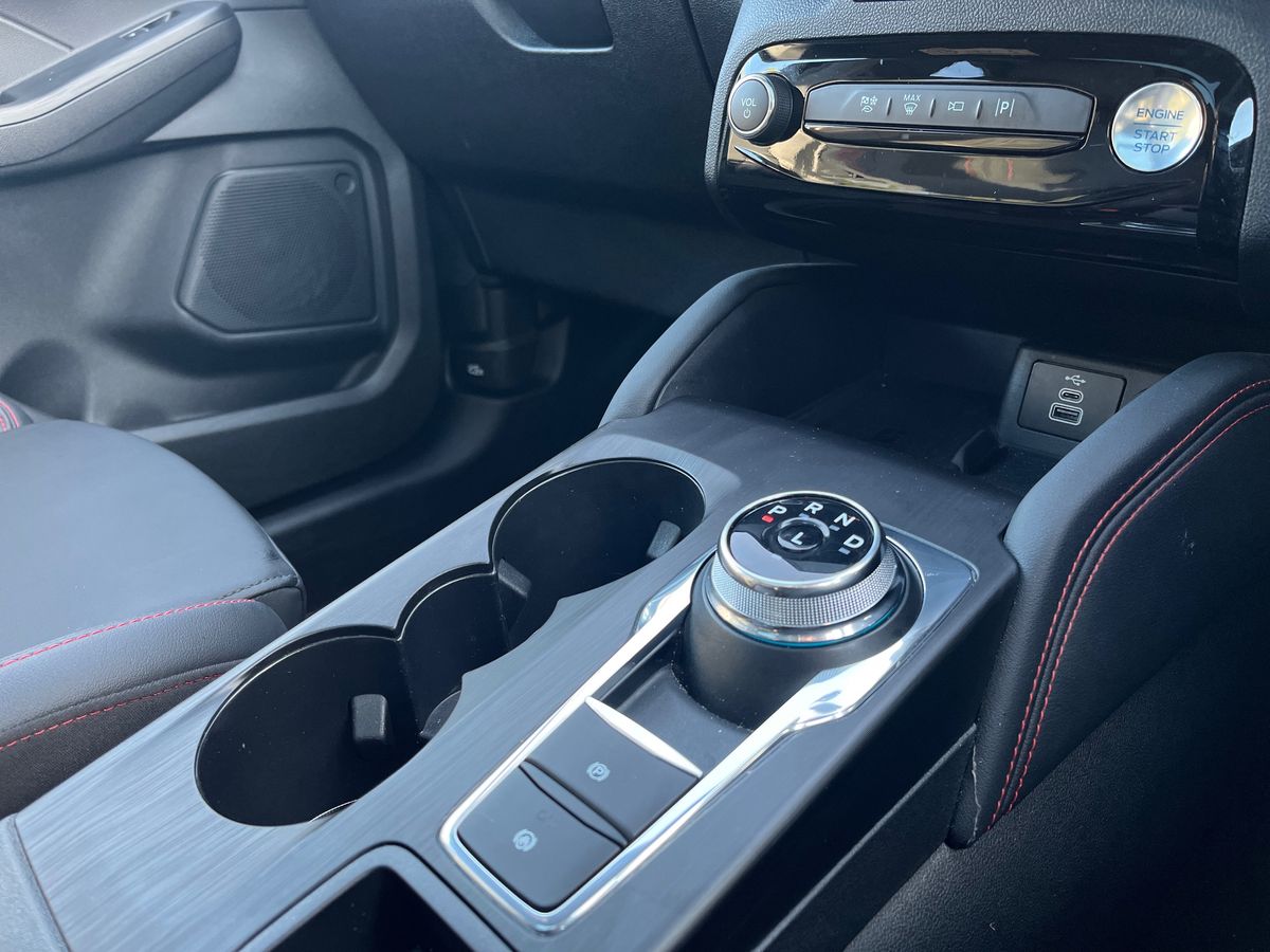 Used Ford Kuga 2025 for sale - 76736003: Photo 17