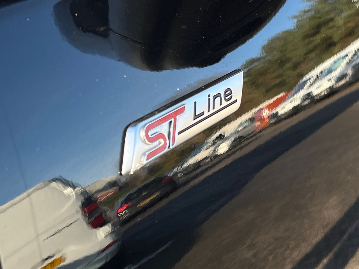 Used Ford Kuga 2025 for sale - 76736003: Photo 30