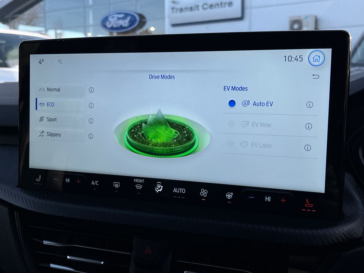 Used Ford Kuga 2025 for sale - 76736003: Photo 42