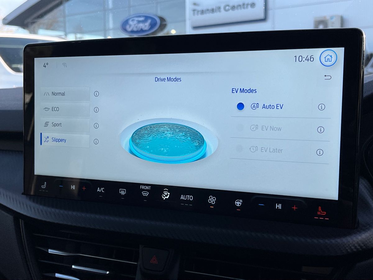 Used Ford Kuga 2025 for sale - 76736003: Photo 44