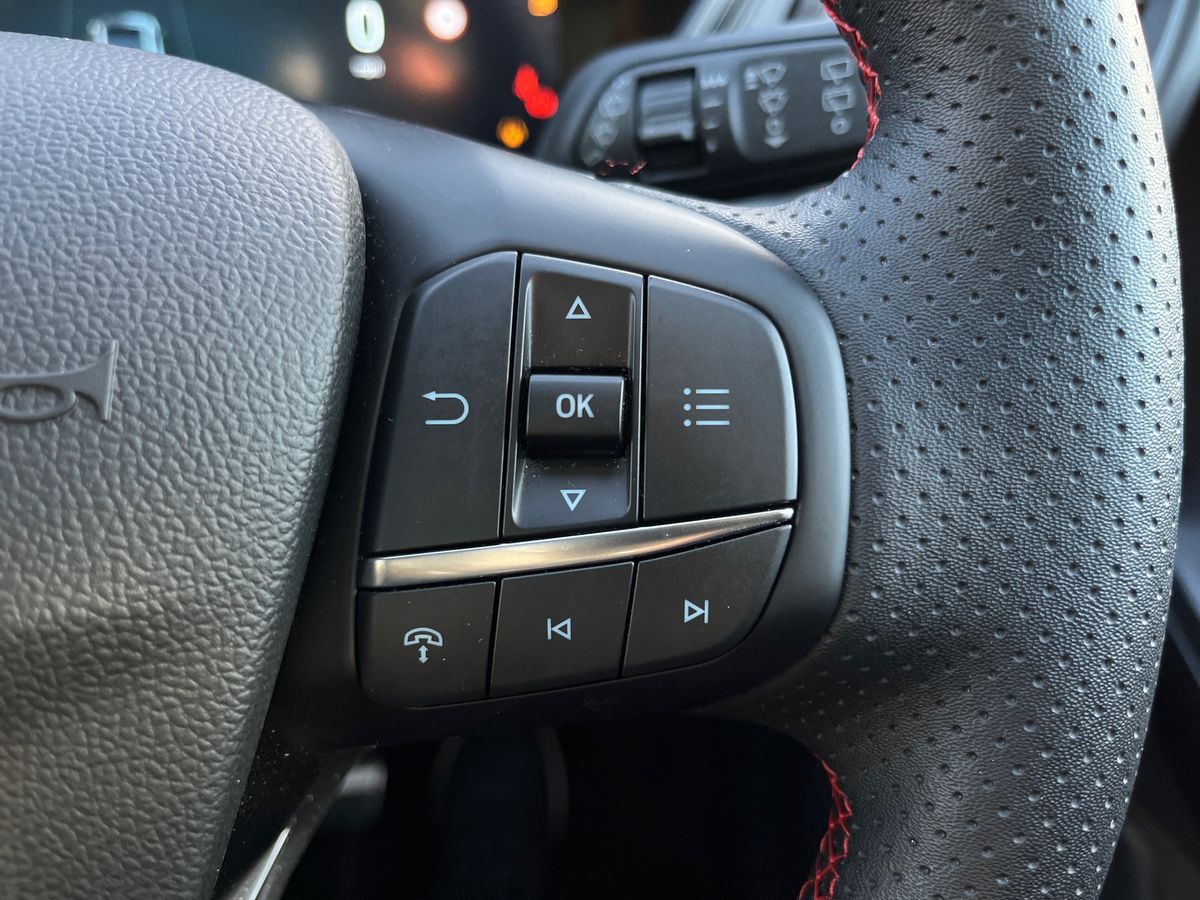 Used Ford Kuga 2025 for sale - 76736003: Photo 51