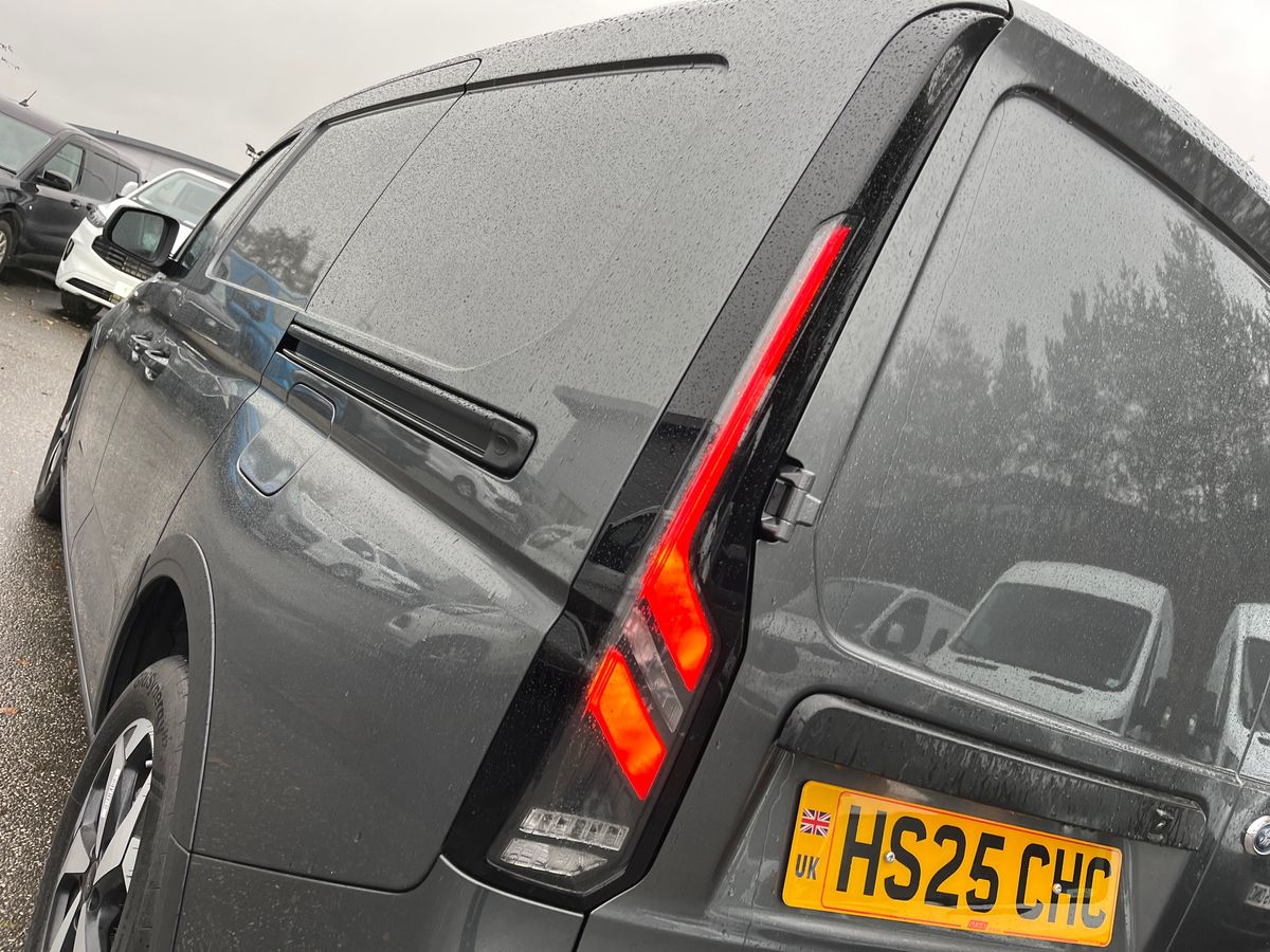 Used Ford Transit Connect 2025 for sale - 76807830: Photo 20