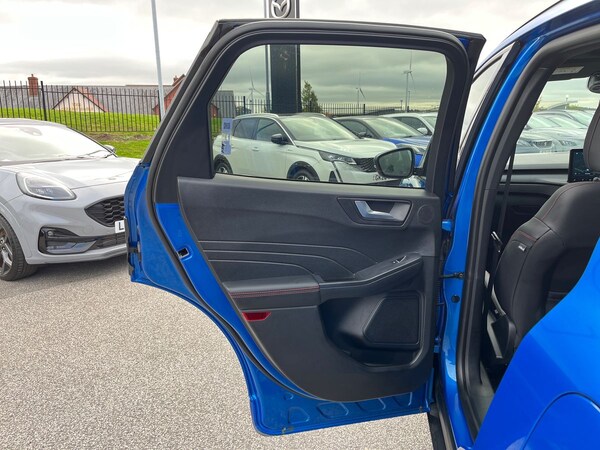 Used Ford Kuga 2024 for sale - 76230619: Photo 41