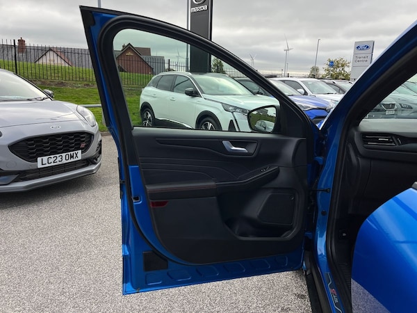 Used Ford Kuga 2024 for sale - 76230619: Photo 43