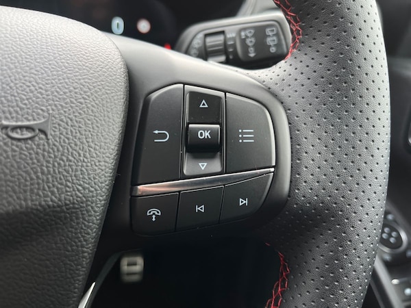 Used Ford Kuga 2024 for sale - 76230619: Photo 57
