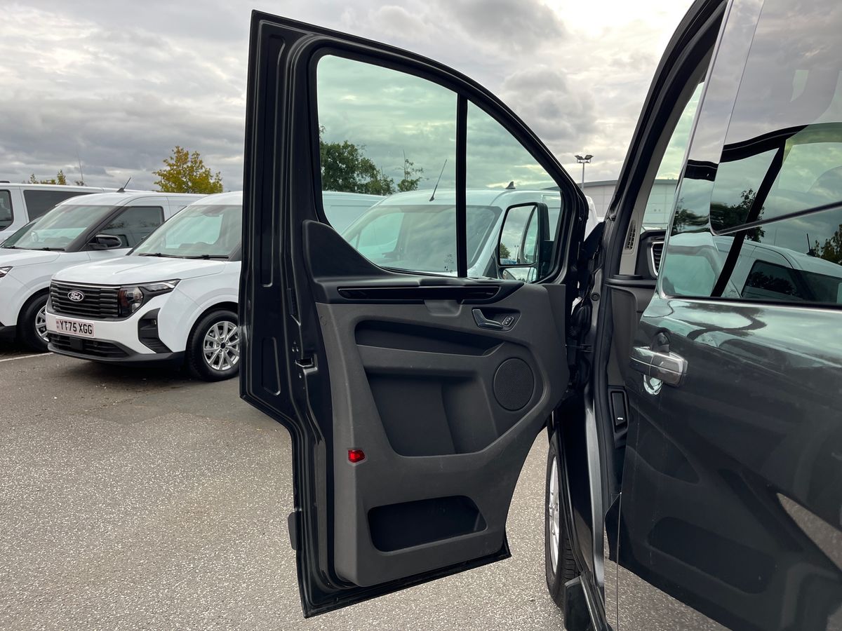 Used Ford Transit Custom 2023 for sale - 75983597: Photo 31