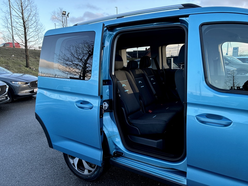 Used Ford Tourneo Connect 2023 for sale - 77604243: Photo 30