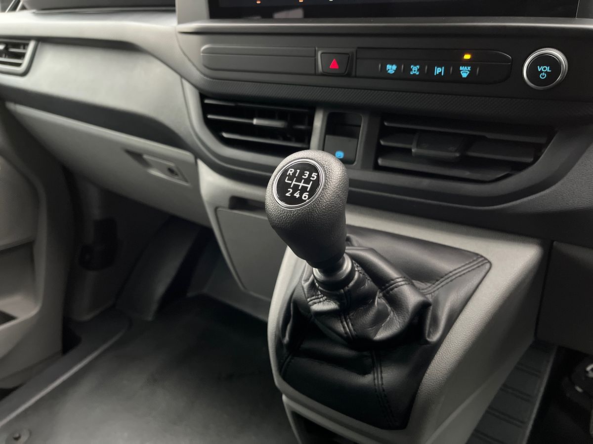 Used Ford Transit Custom 2025 for sale - 76735968: Photo 15