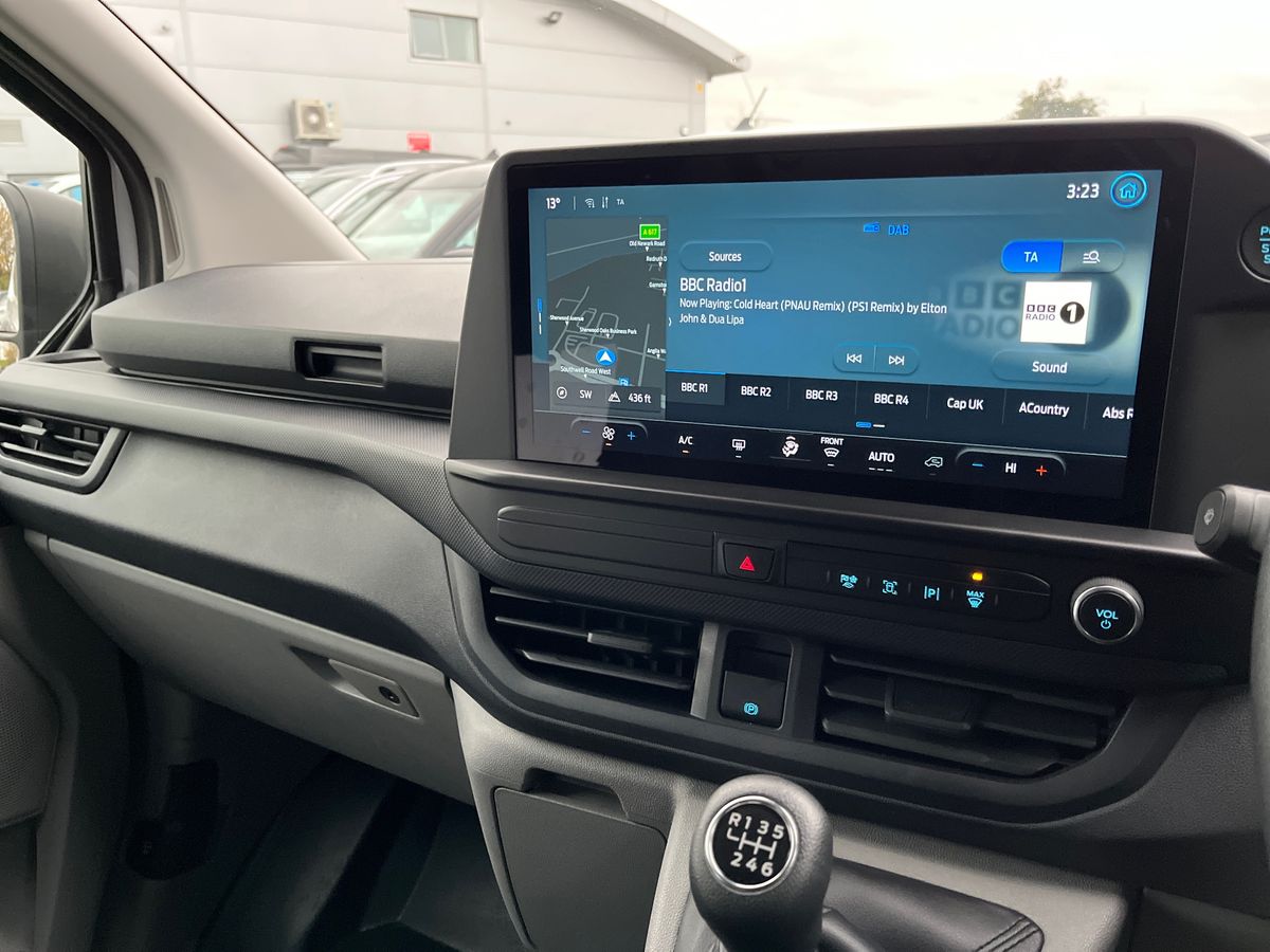 Used Ford Transit Custom 2025 for sale - 76735968: Photo 31