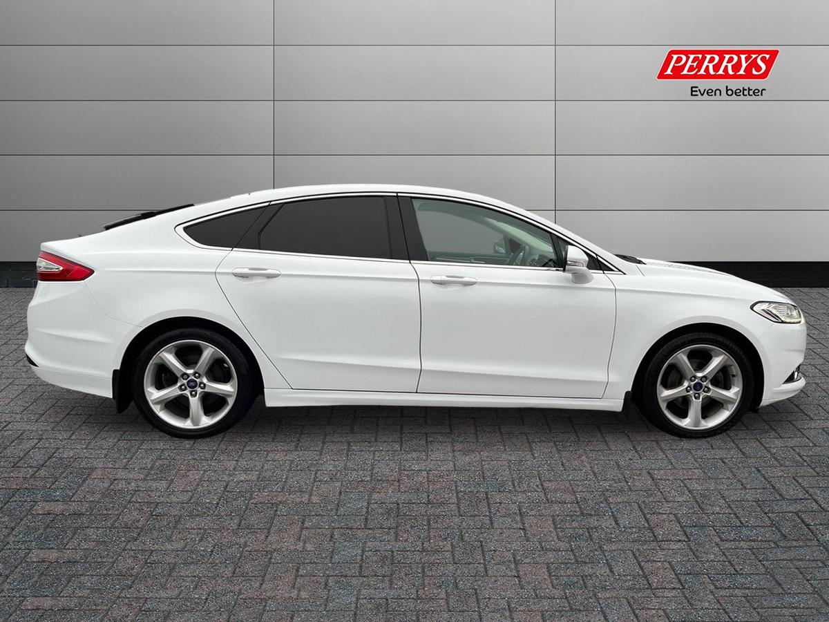 Used Ford Mondeo 2017 for sale - 77271705: Photo 3