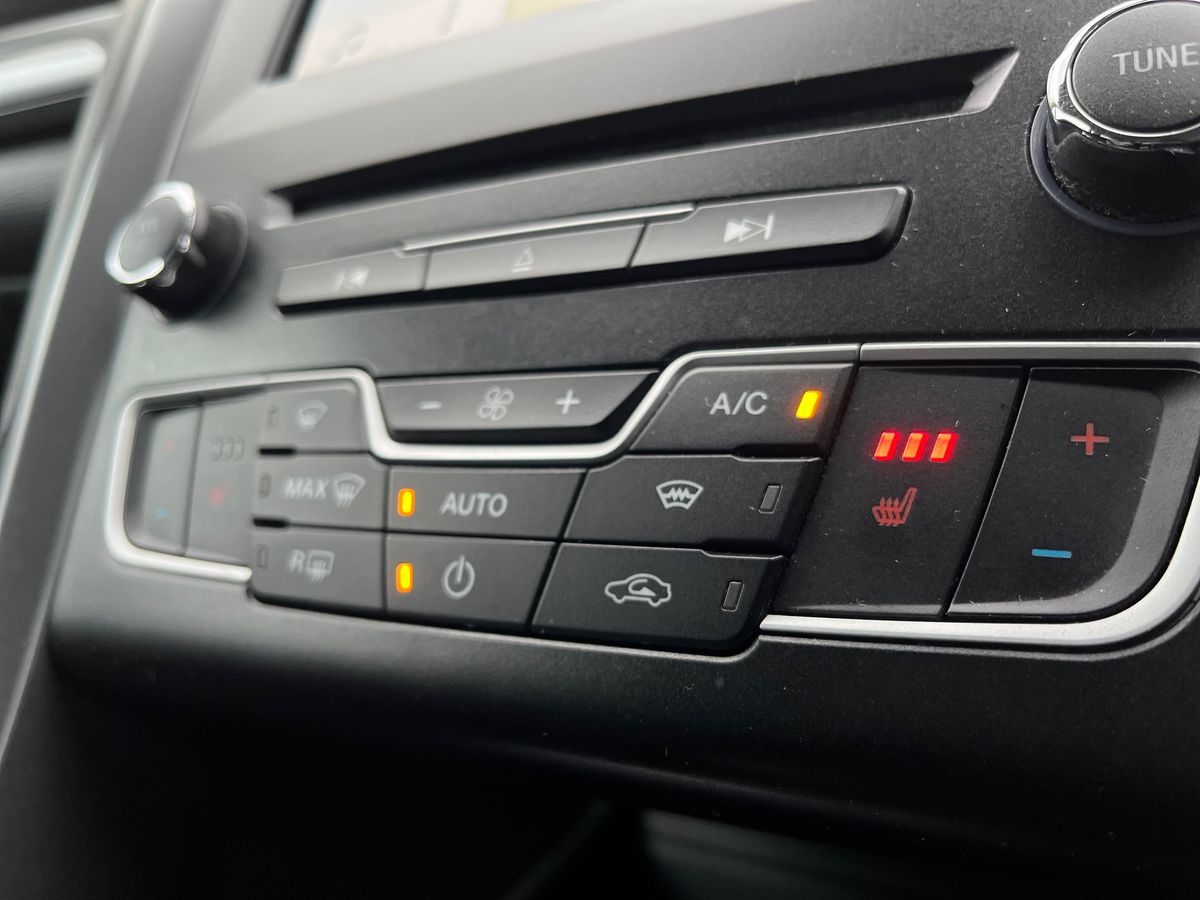 Used Ford Mondeo 2017 for sale - 77271705: Photo 36