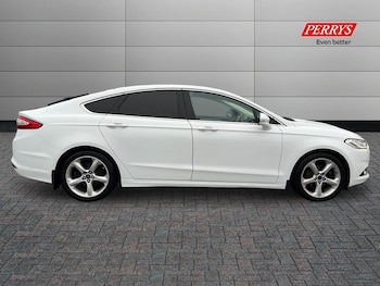 Used Ford Mondeo 2017 for sale - 77271705: Photo