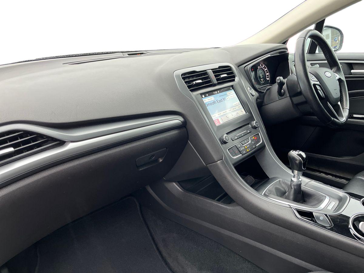 Used Ford Mondeo 2017 for sale - 77271705: Photo 6