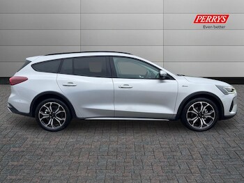 Used Ford Focus 2025 for sale - 77340702: Photo