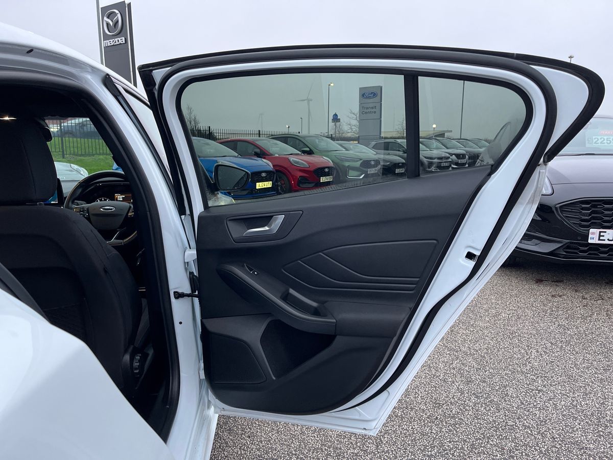 Used Ford Focus 2020 for sale - 77033747: Photo 28