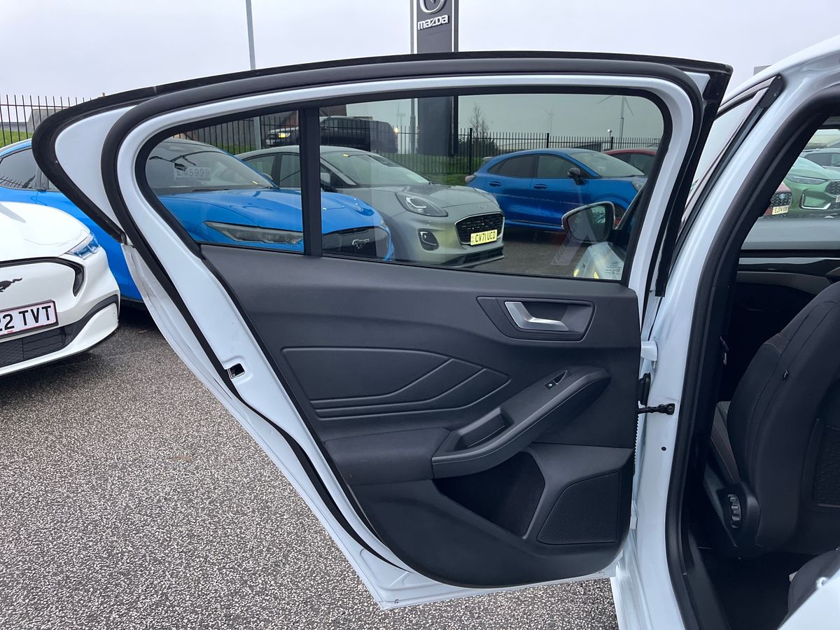 Used Ford Focus 2020 for sale - 77033747: Photo 29