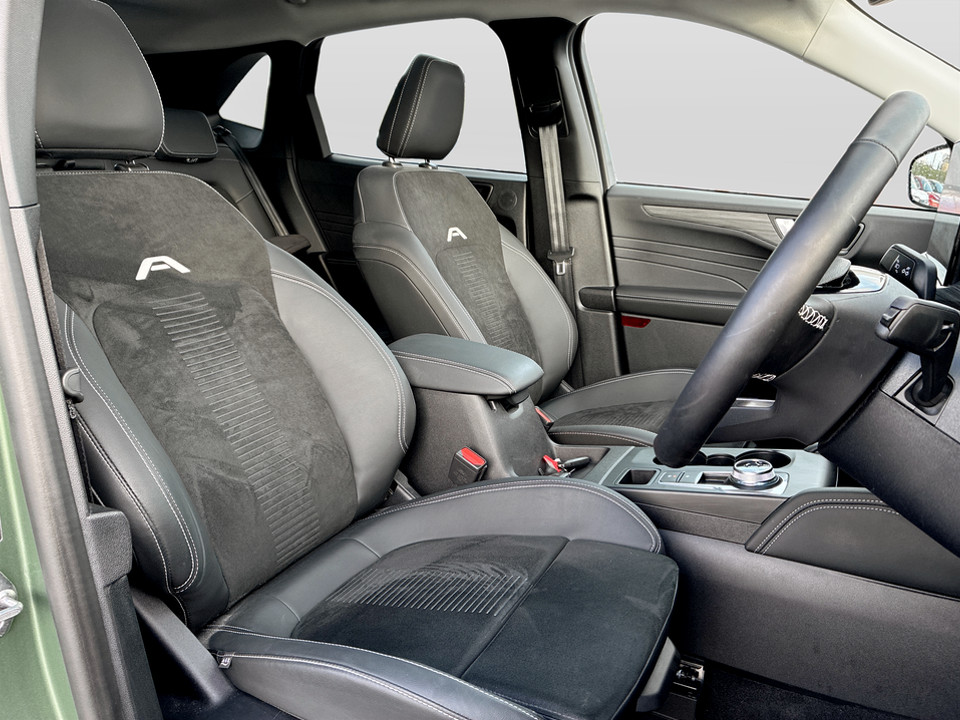 Used Ford Kuga 2025 for sale - 77666535: Photo 24