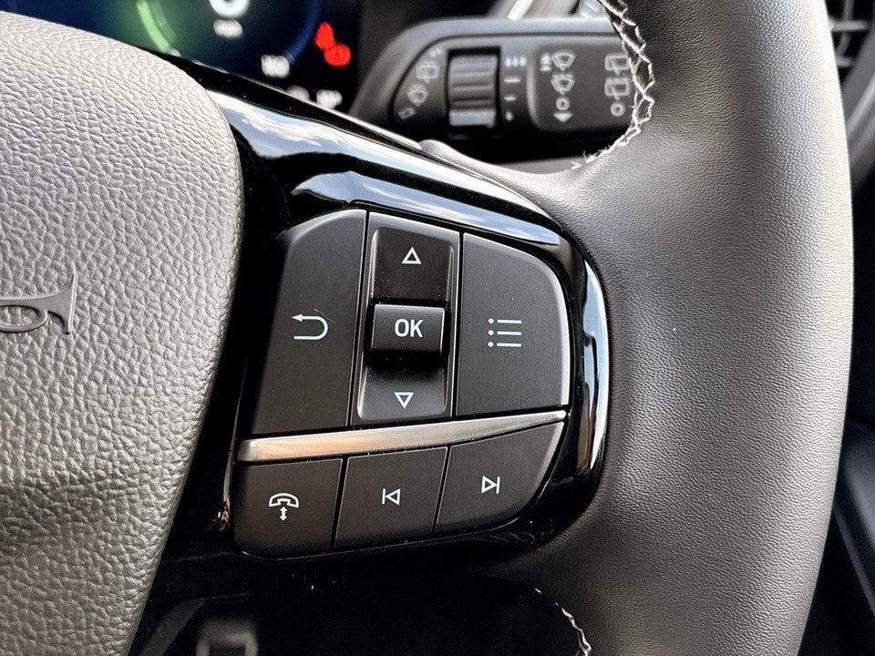 Used Ford Kuga 2025 for sale - 77666535: Photo 47