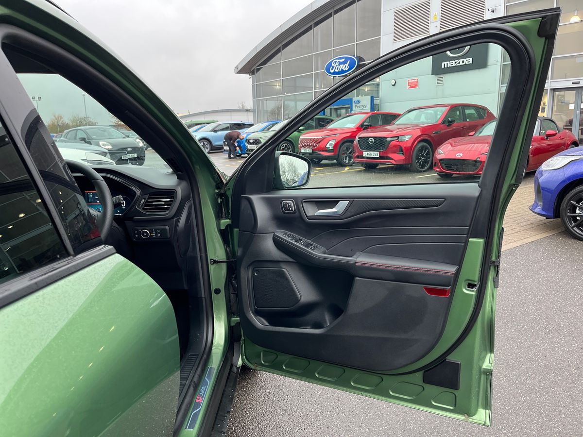 Used Ford Kuga 2024 for sale - 76958060: Photo 60