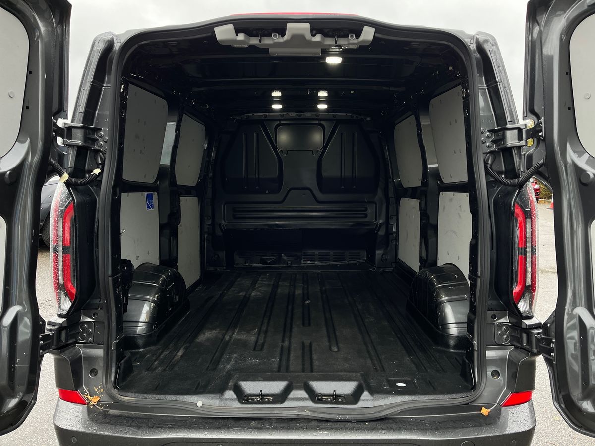 Used Ford Transit Custom 2024 for sale - 76412831: Photo 17