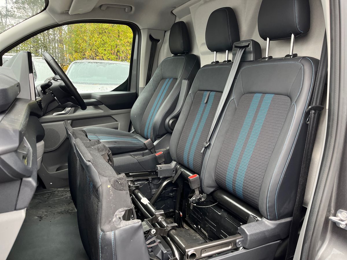 Used Ford Transit Custom 2024 for sale - 76412831: Photo 31