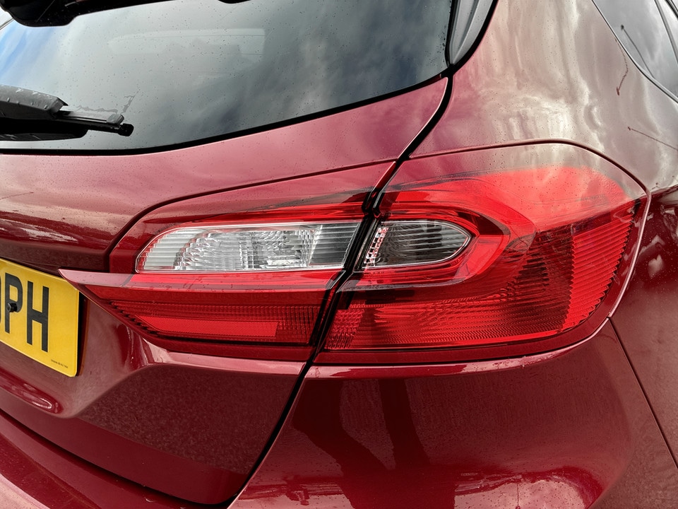 Used Ford Fiesta 2018 for sale - 77529574: Photo 11