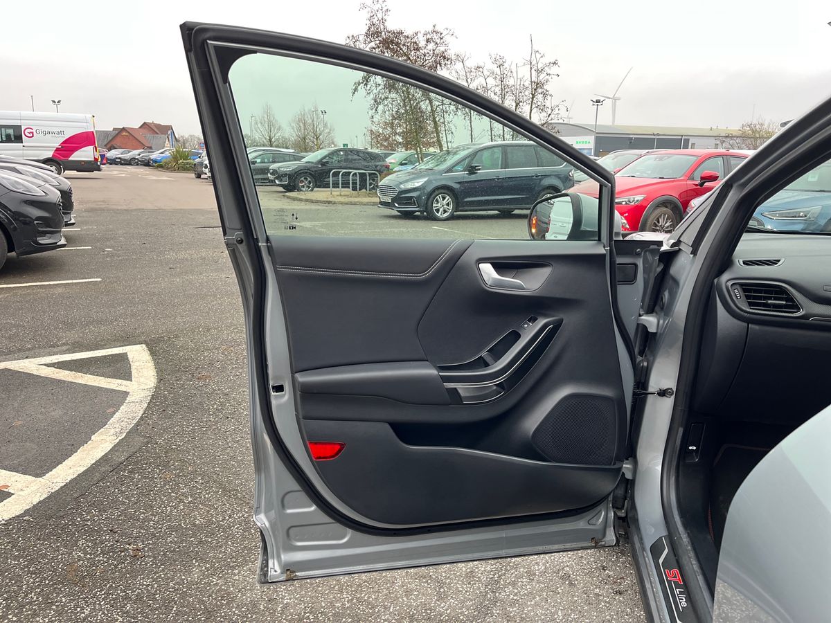 Used Ford Puma 2023 for sale - 77033755: Photo 36