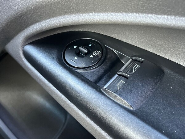 Used Ford Transit Connect 2022 for sale - 76045432: Photo 16