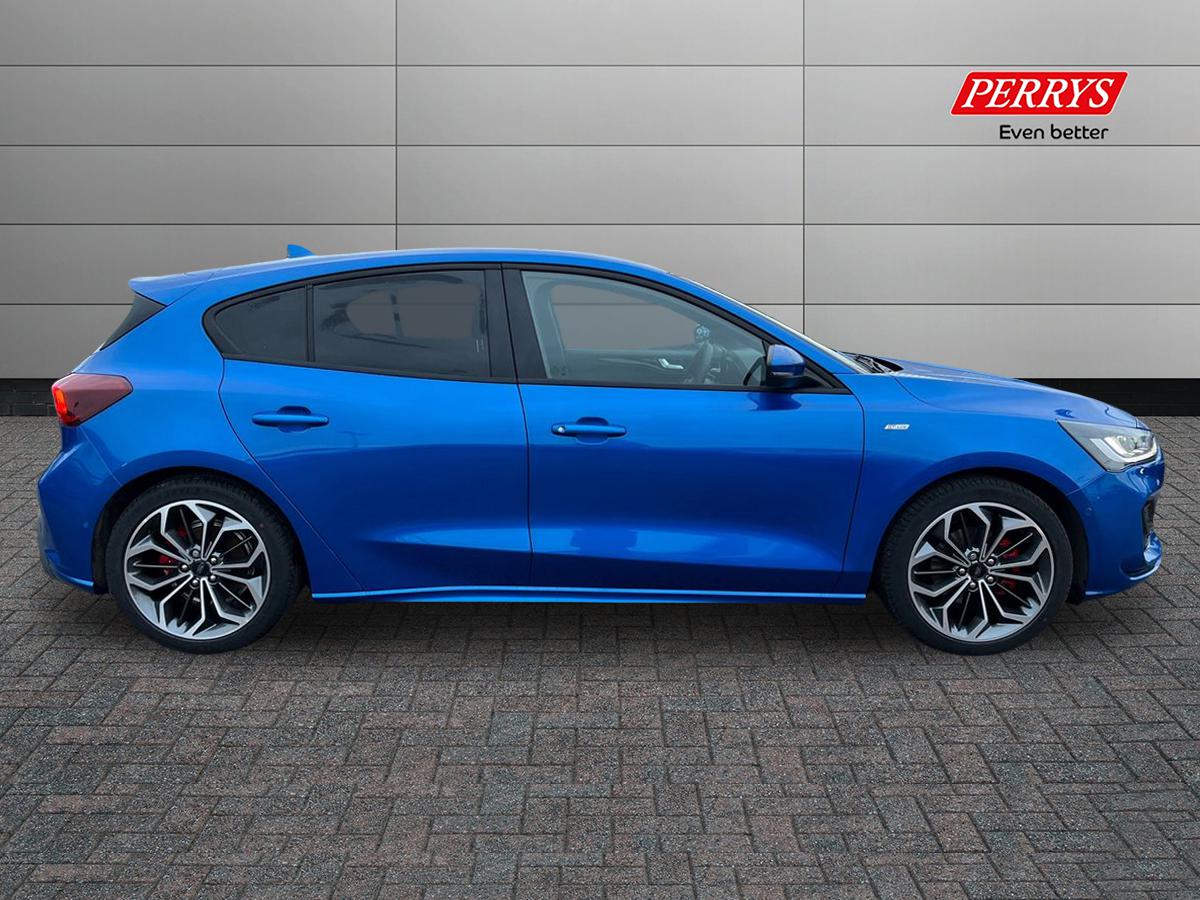 Used Ford Focus 2025 for sale - 77136476: Photo 3