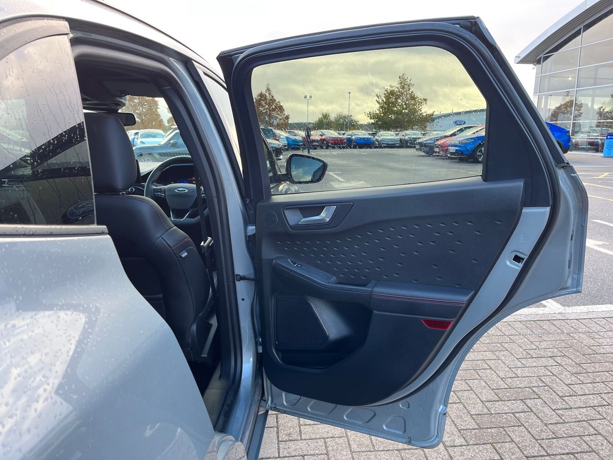 Used Ford Kuga 2021 for sale - 76373919: Photo 32