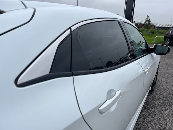 Used Honda Civic 2018 for sale - 76272525: Photo 27