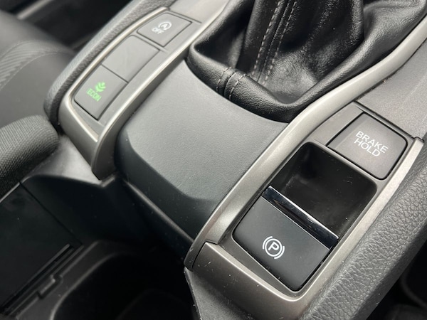 Used Honda Civic 2018 for sale - 76272525: Photo 34