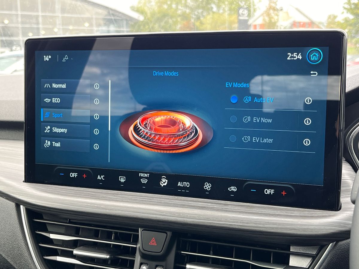 Used Ford Kuga 2024 for sale - 76090152: Photo 48