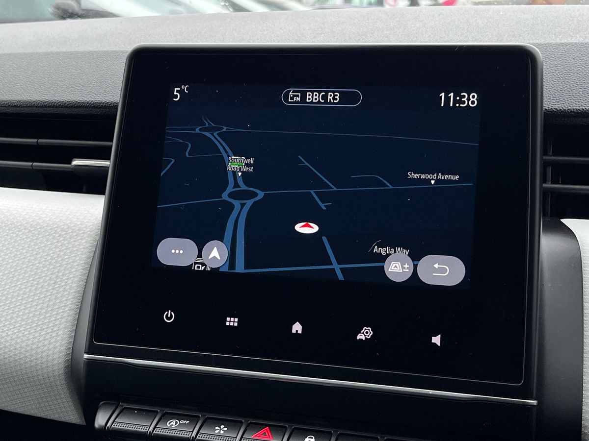 Used Renault Clio 2023 for sale - 77033804: Photo 11