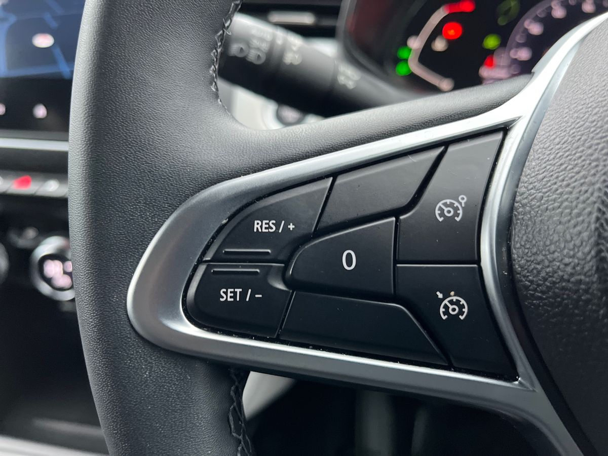 Used Renault Clio 2023 for sale - 77033804: Photo 16