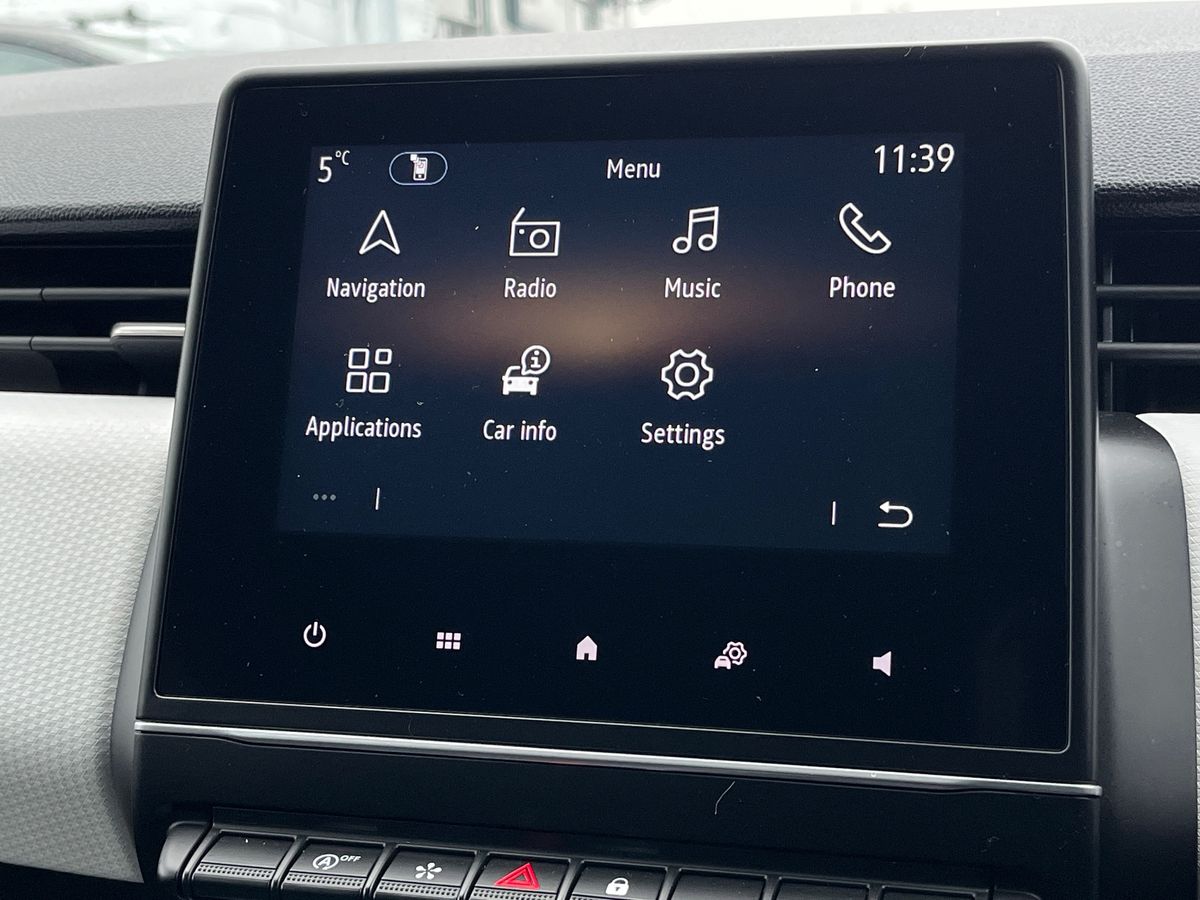 Used Renault Clio 2023 for sale - 77033804: Photo 33