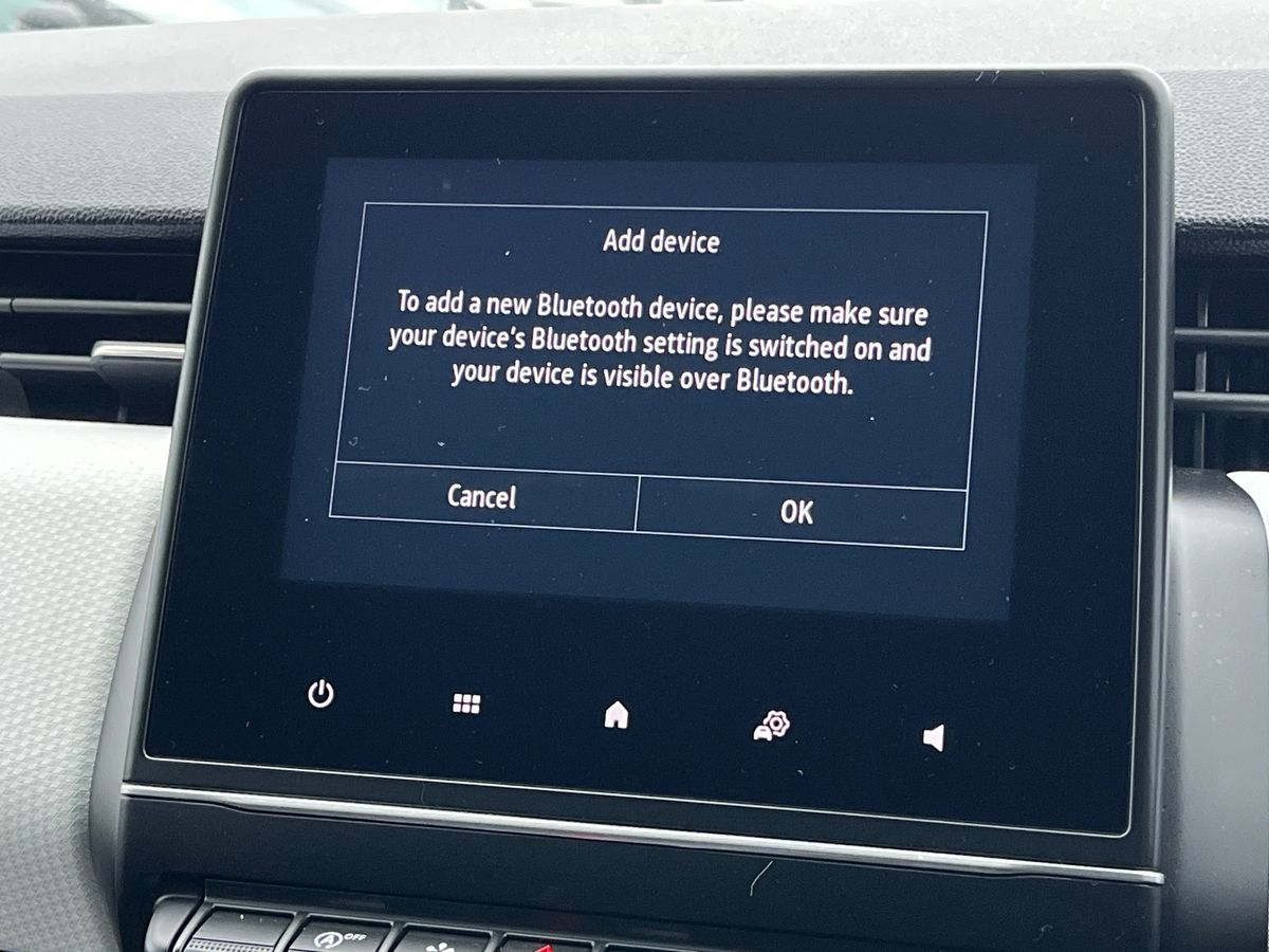 Used Renault Clio 2023 for sale - 77033804: Photo 34