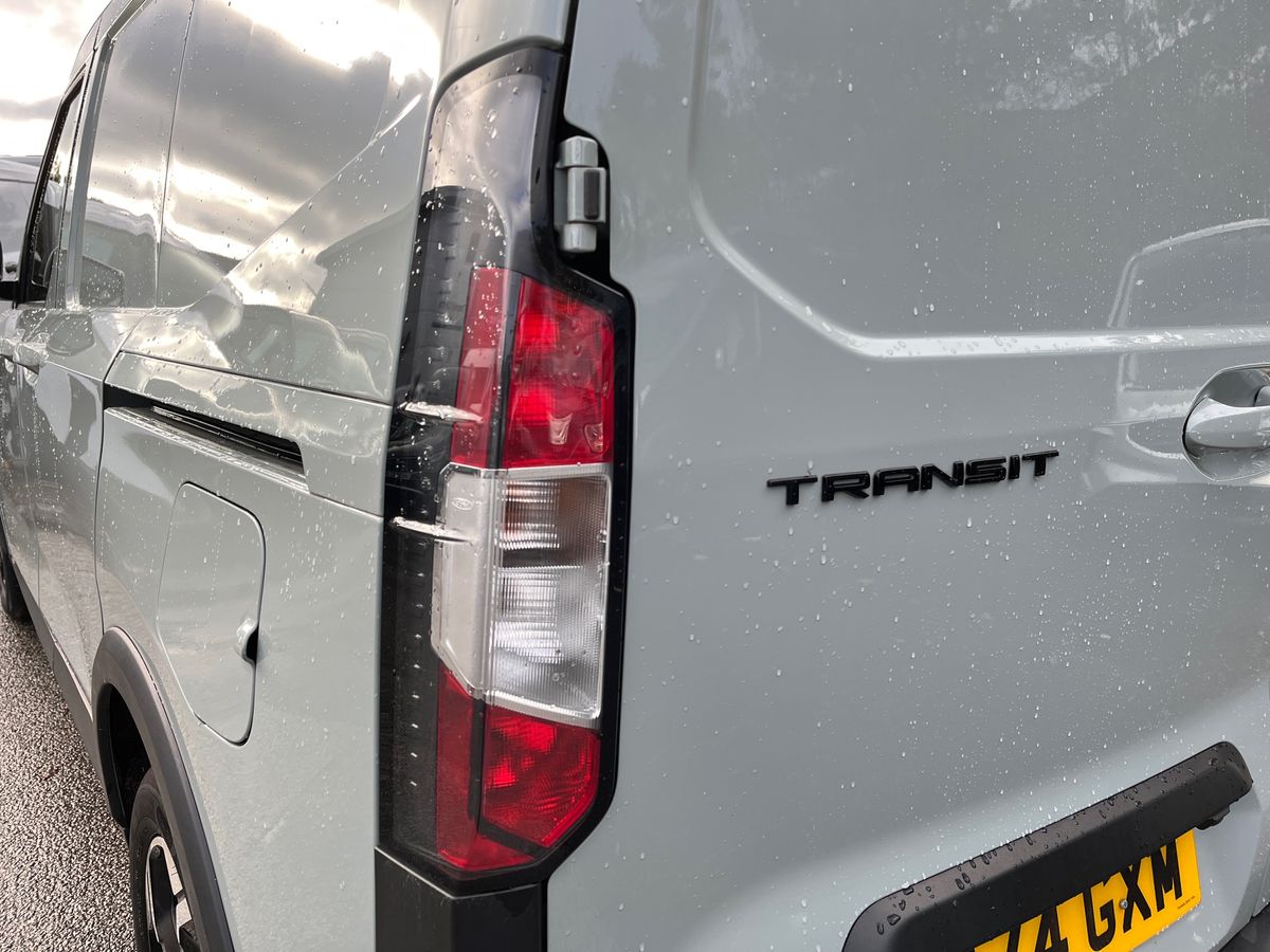 Used Ford Transit Courier 2024 for sale - 76611847: Photo 20