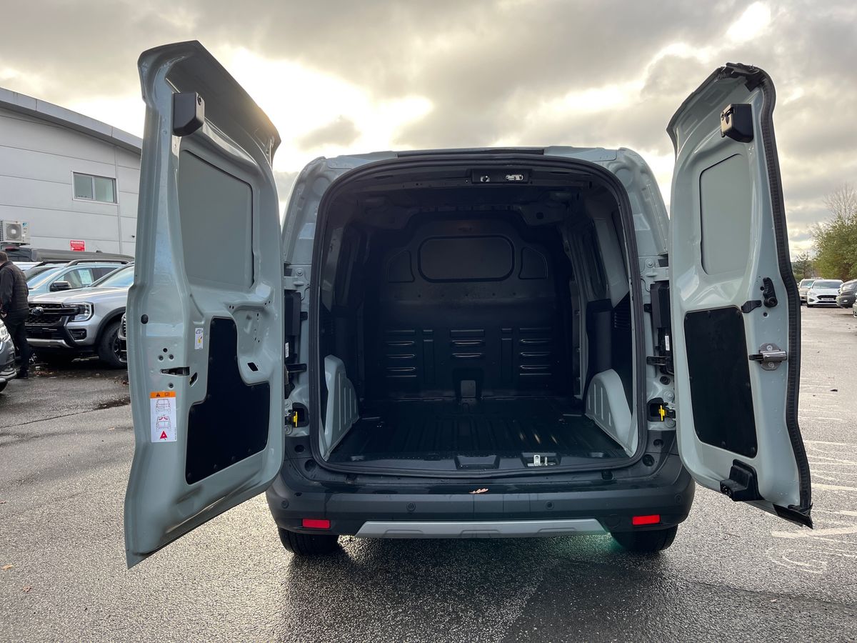 Used Ford Transit Courier 2024 for sale - 76611847: Photo 22