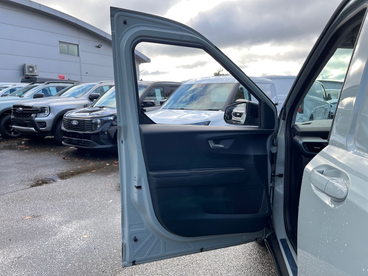 Used Ford Transit Courier 2024 for sale - 76611847: Photo 29