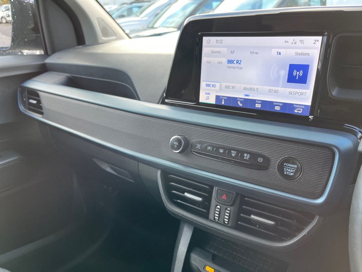 Used Ford Transit Courier 2024 for sale - 76611847: Photo 31