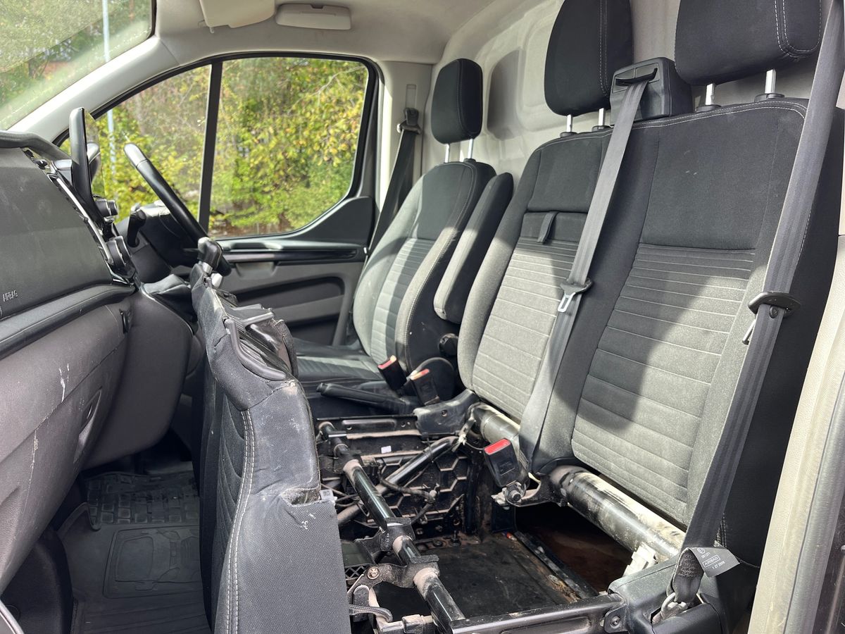 Vehicle 29