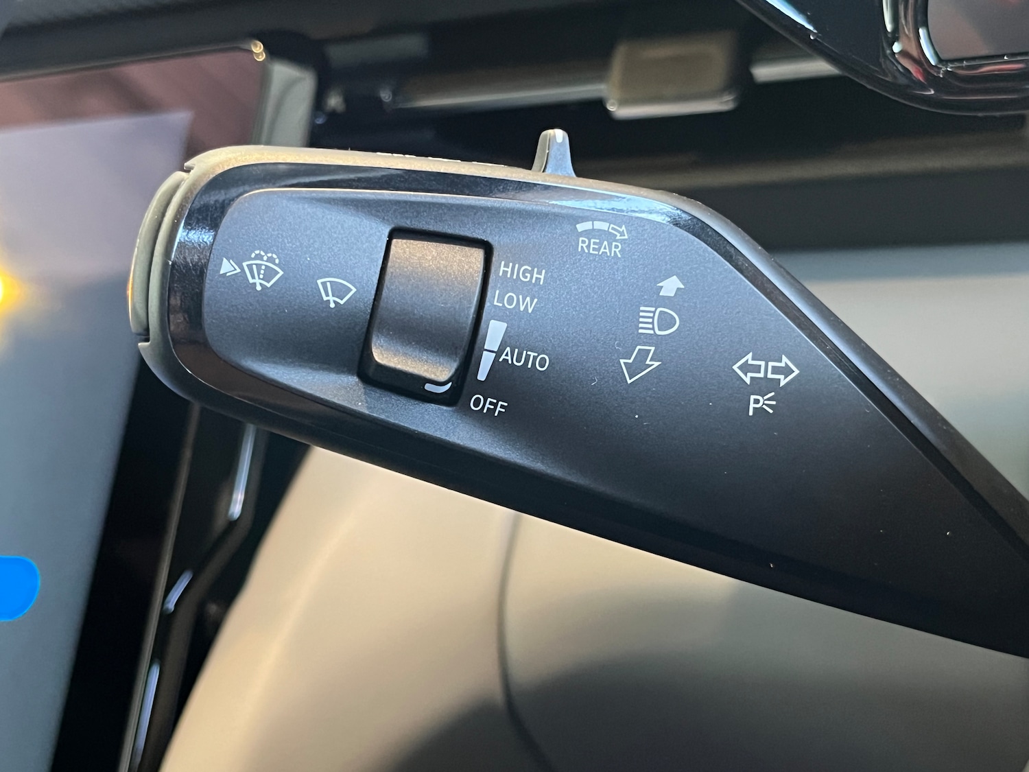 Used Ford Explorer 2026 for sale - 77529493: Photo 40